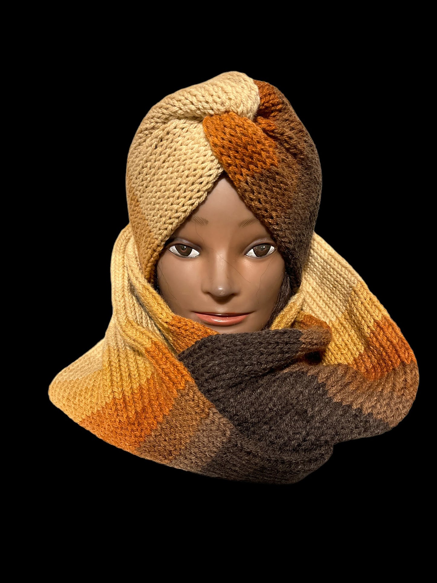 Knitted Earwarmer and Infinity Scarf