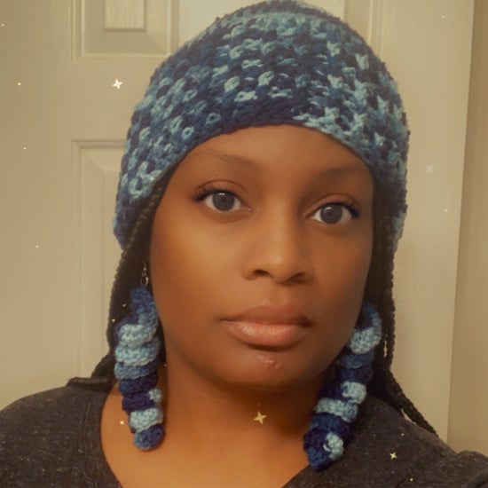 Lakeside Beanie w/Earrings